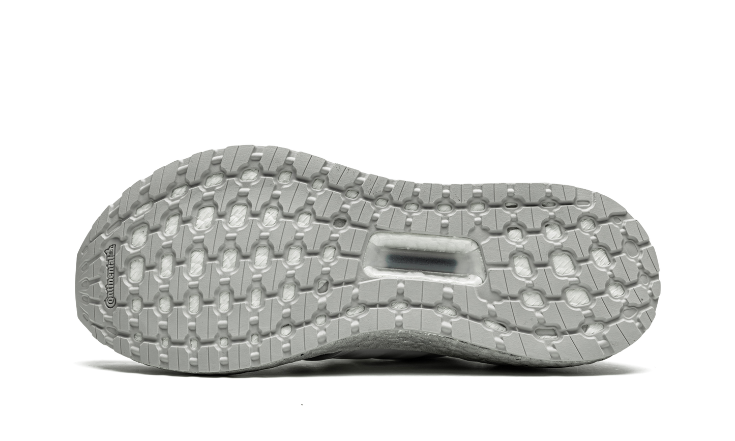 Ultraboost 20 X James Bond "James Bond"