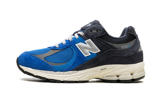 2002R "Blue Oasis" M2002RPB