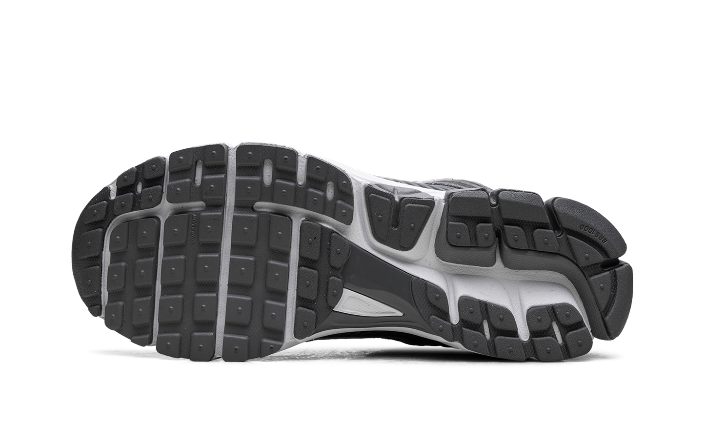 Zoom Vomero 5 "Cool Grey" HF1553 003