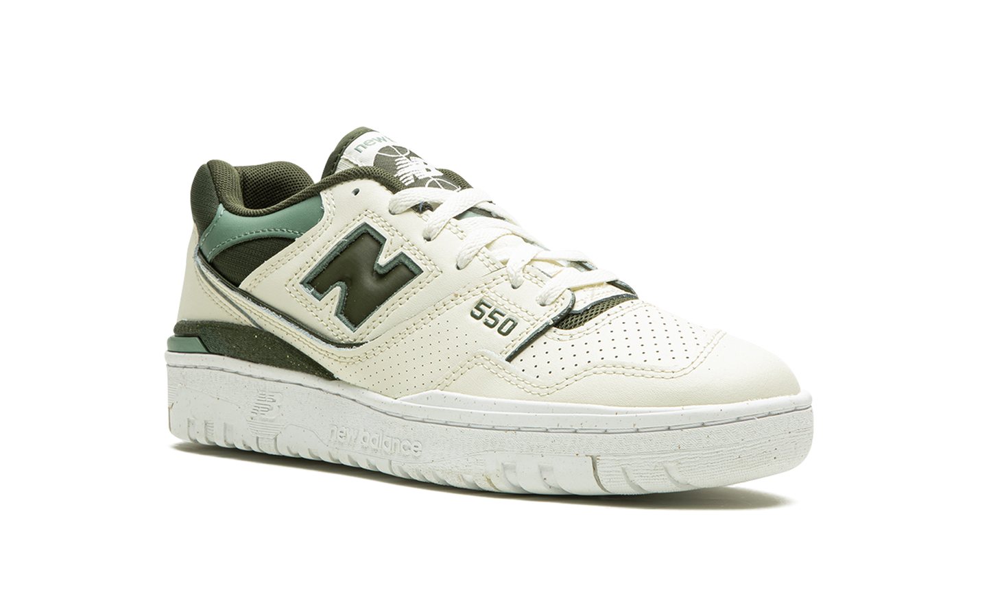 550 WMNS "Angora Green"