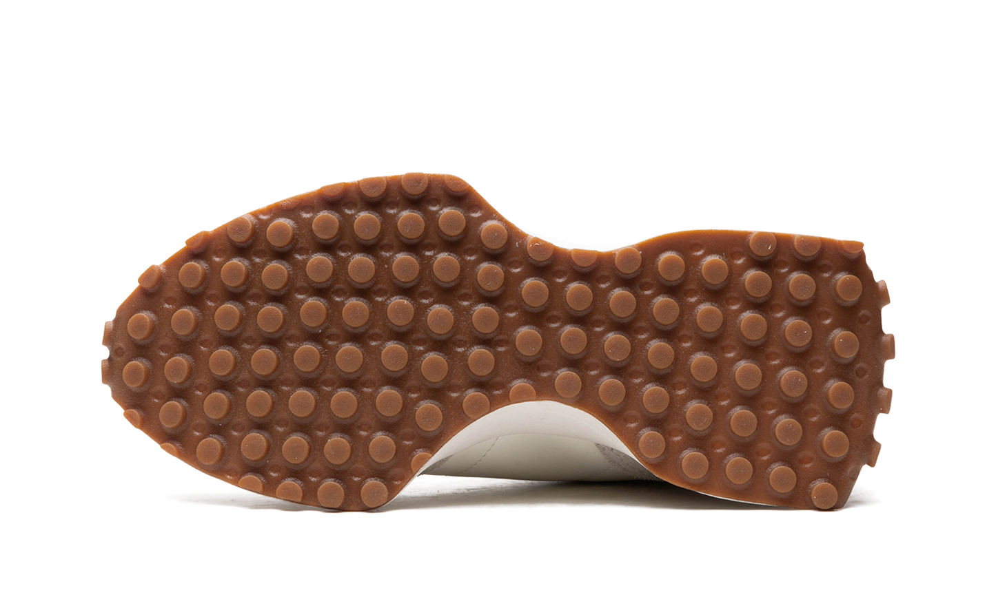 327 WMNS "Moonbeam Black" WS327GD