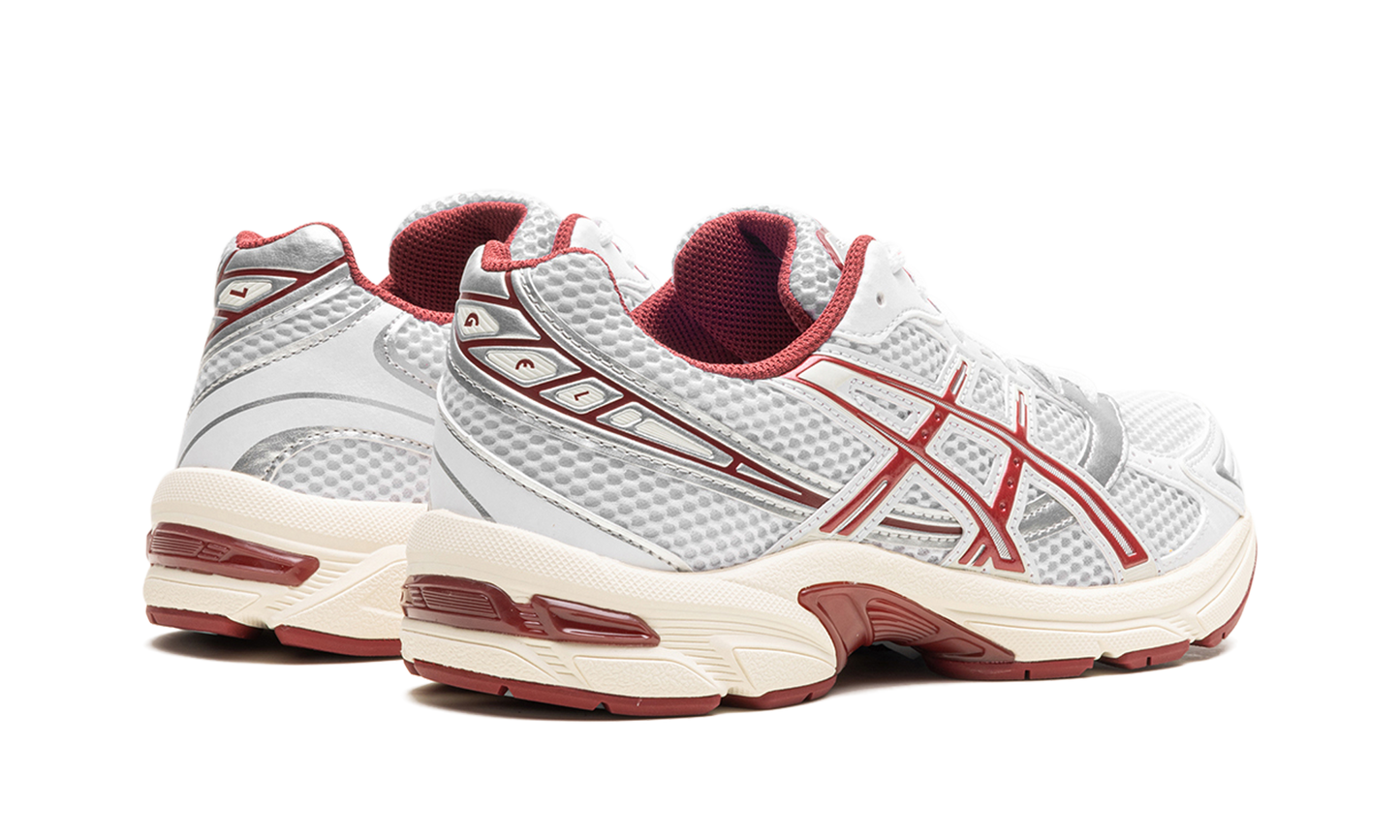 Gel-1130 WMNS "Red Dahlia" 1202A518 100