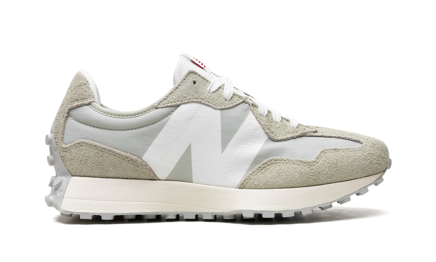 327 "Olivine" U327LM