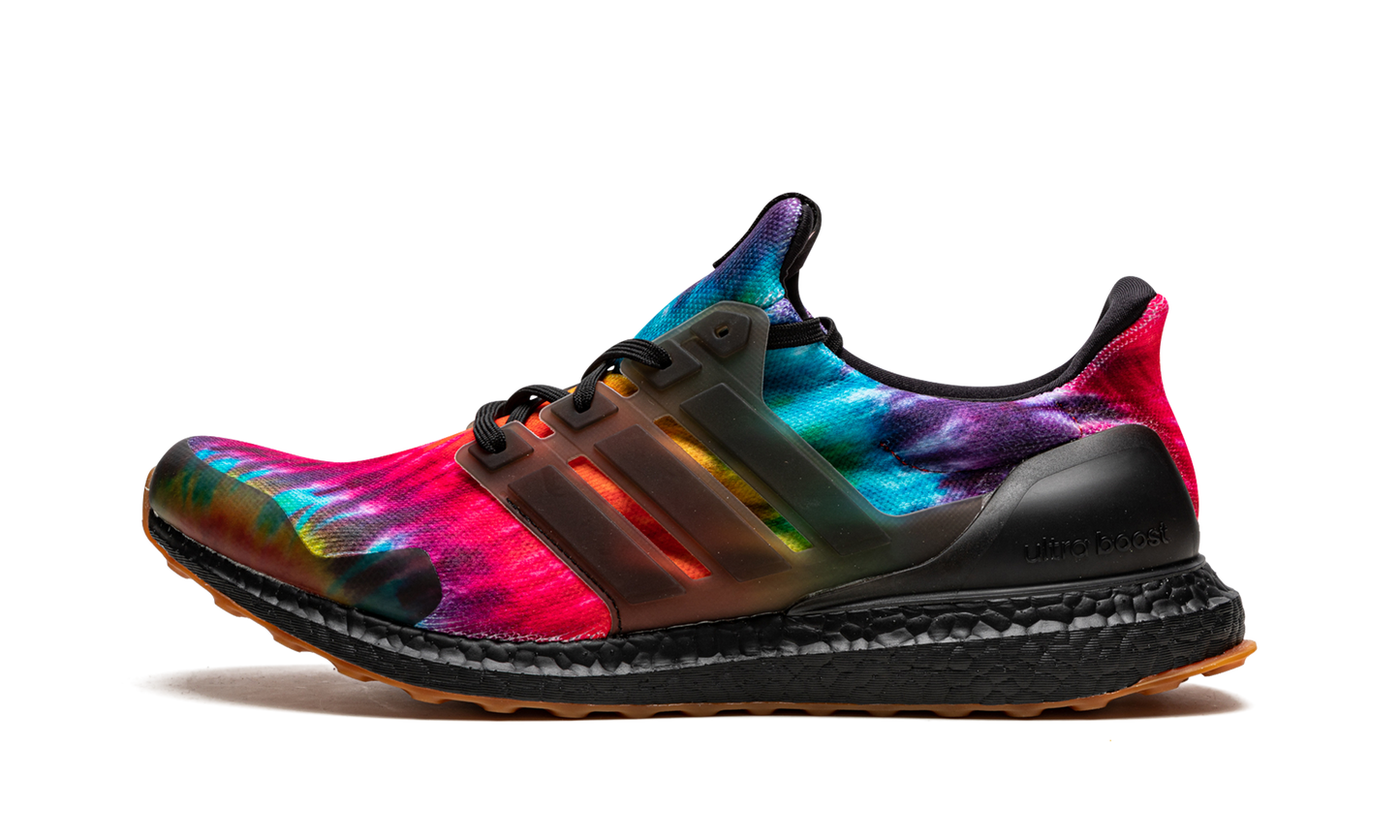 Ultra Boost "Nice Kicks - Woodstock Black Special Box"