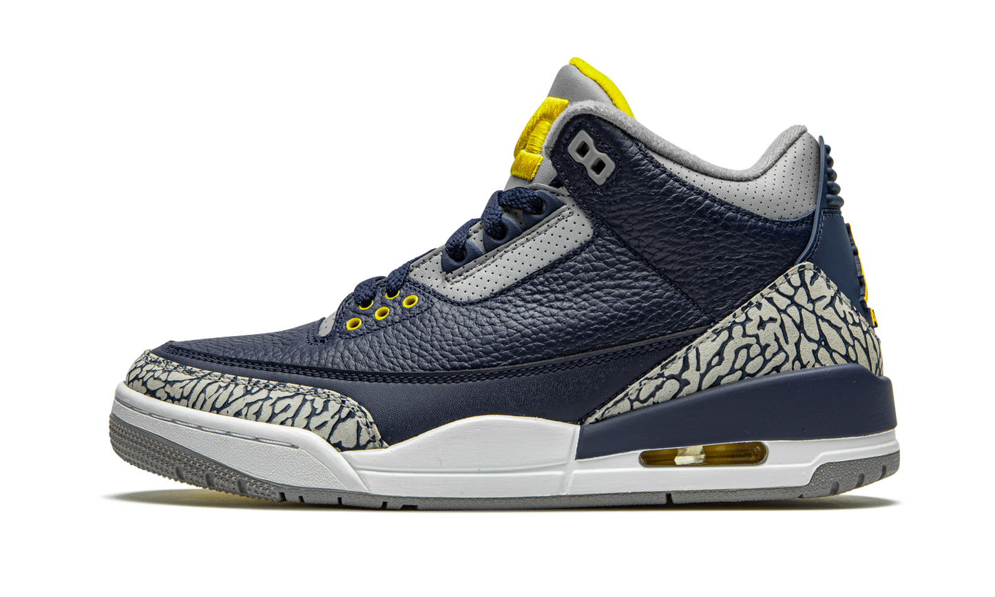 Air Jordan 3 Retro PE "Michigan" AJ3 820064