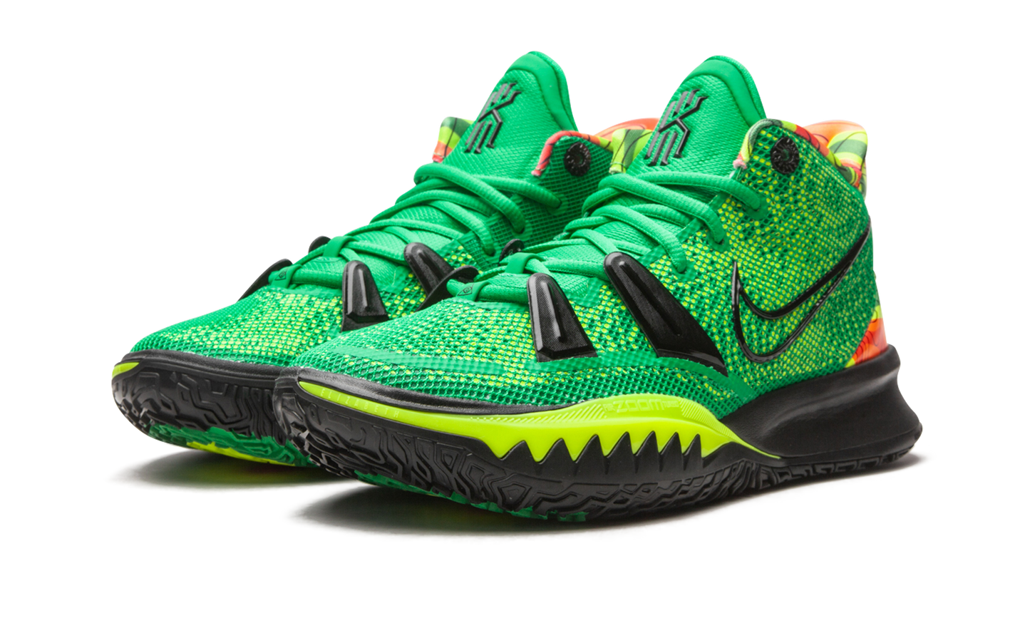 Kyrie 7 "Weatherman" CQ9327 300