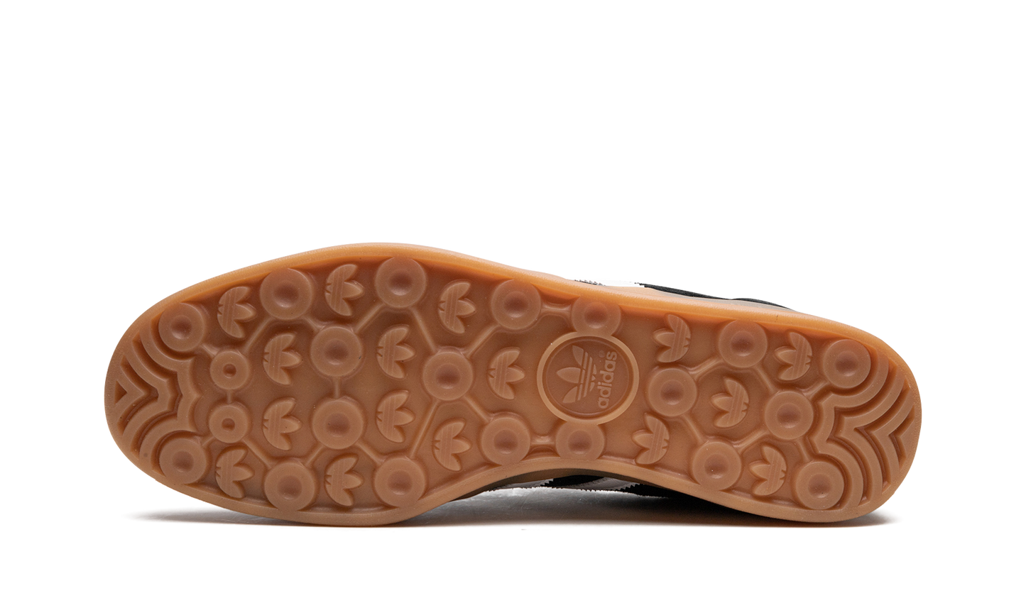 Gazelle Indoor "Black / White / Gum" H06259