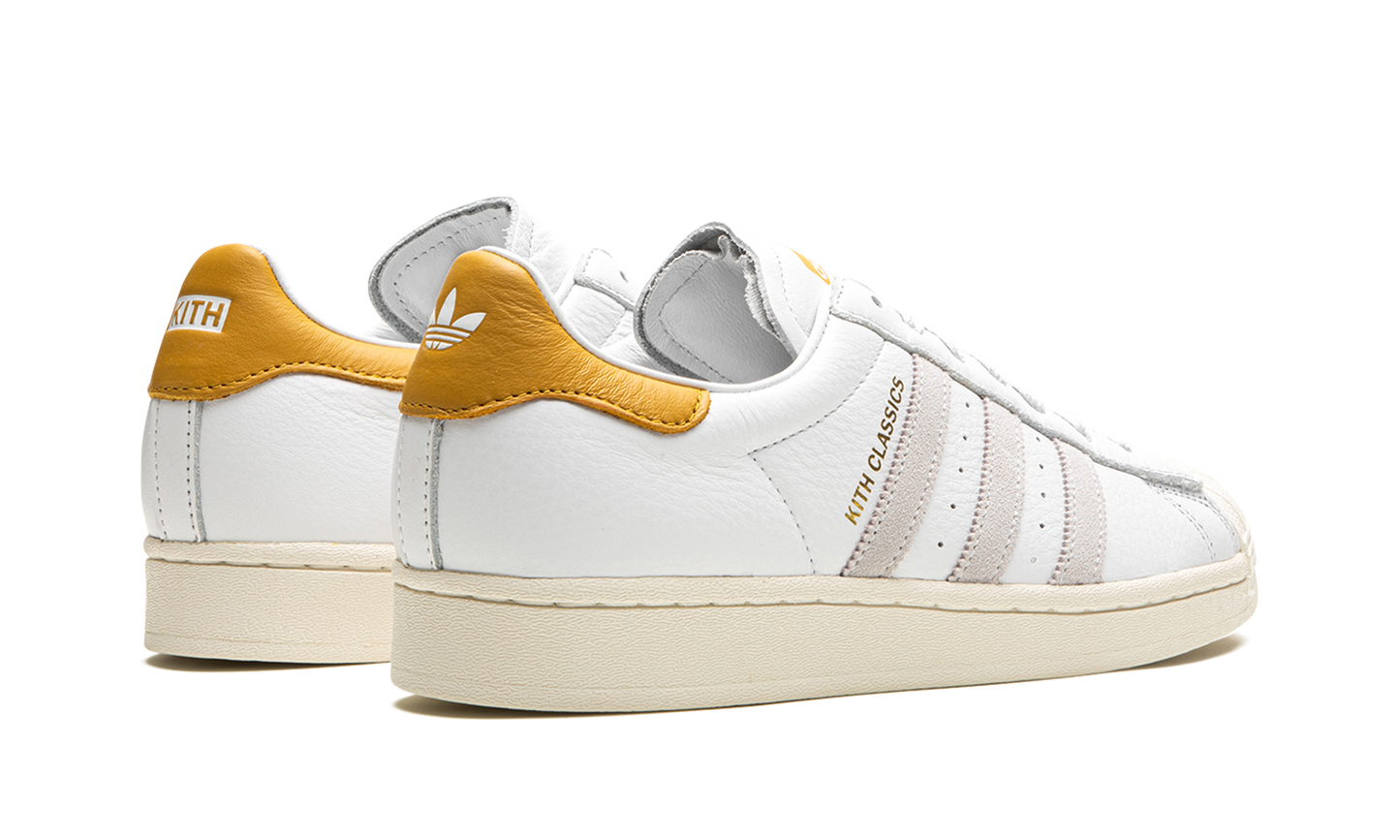 Superstar "Kith Classics - White Mango" IE4798