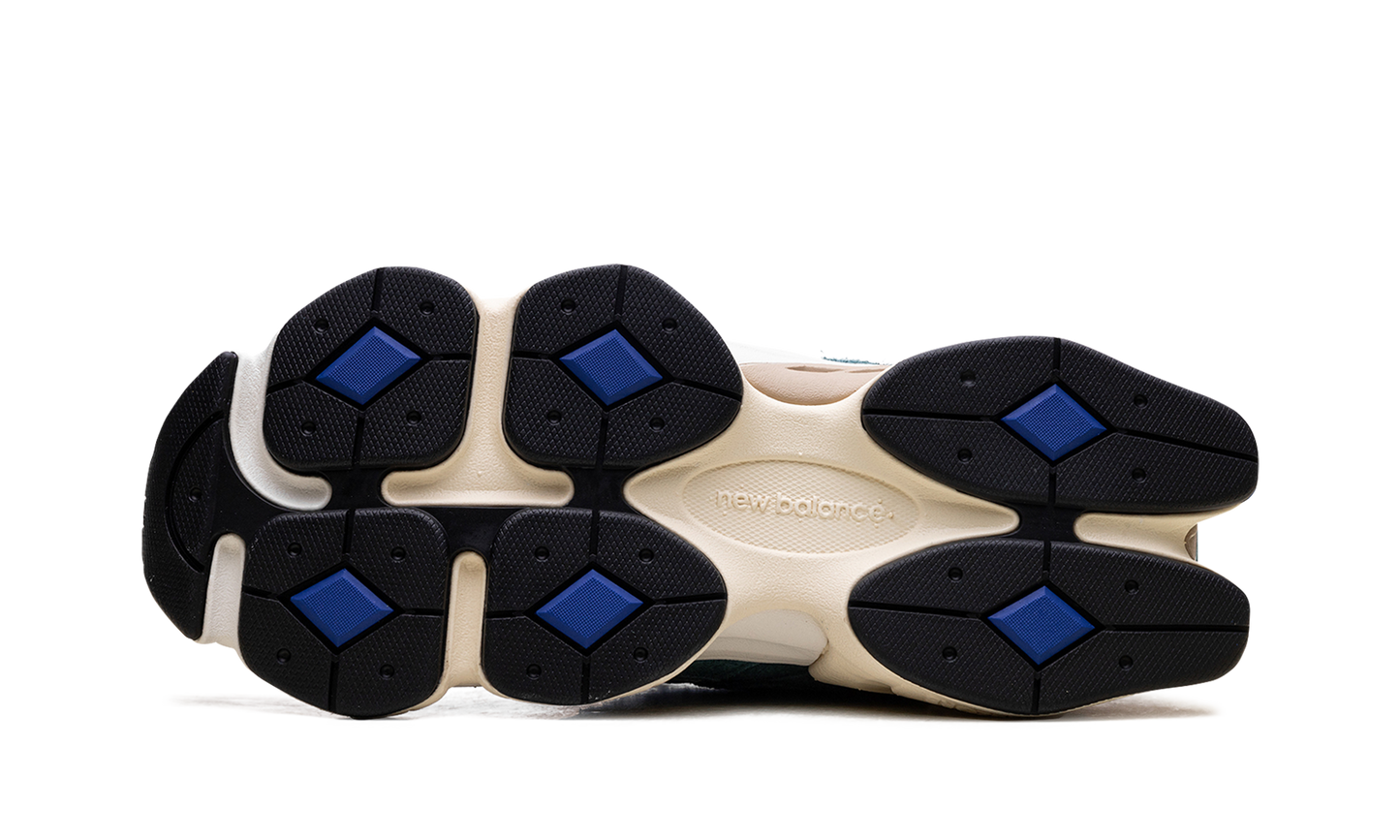 9060 "New Spruce Purple" U9060GEC