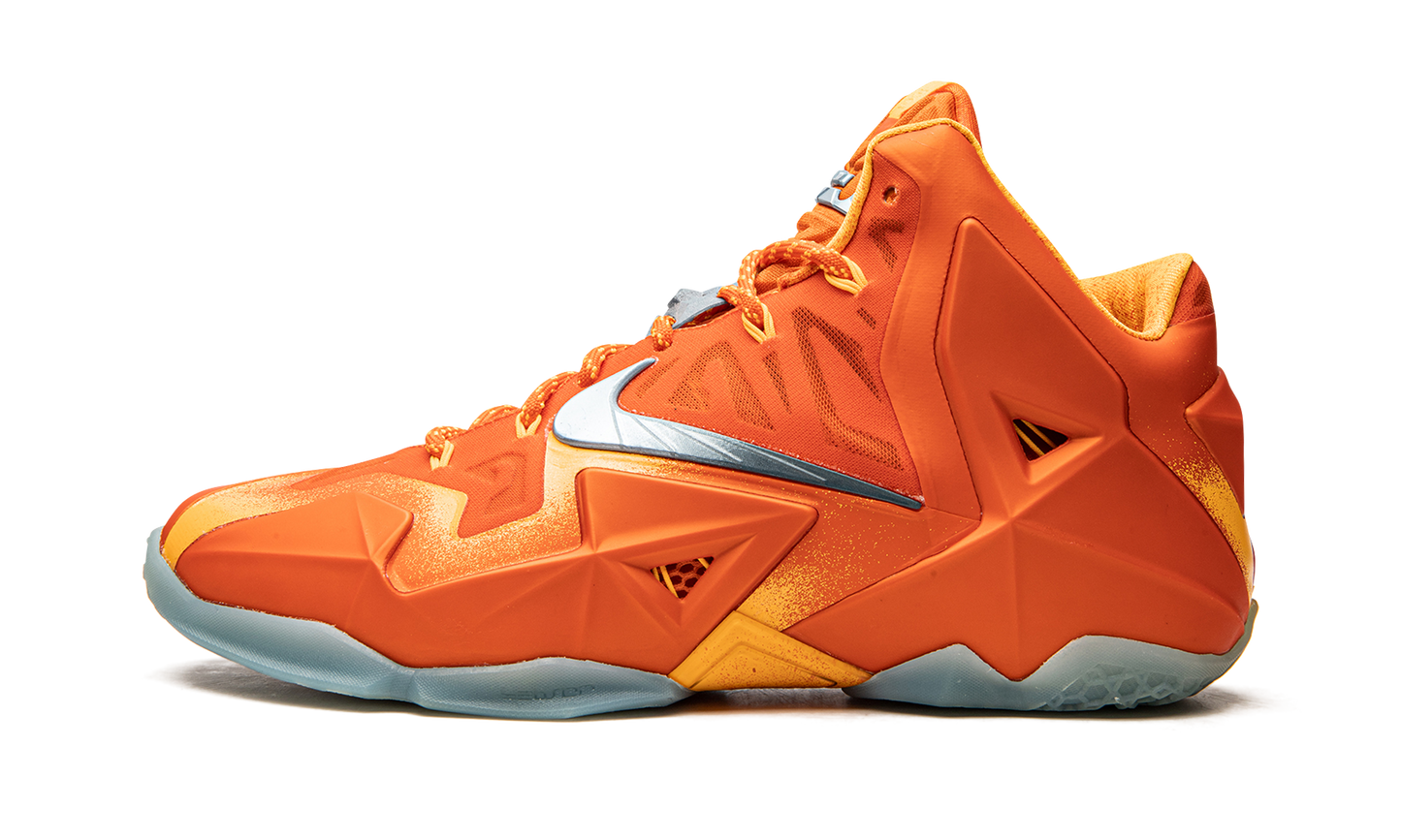 Lebron 11 Preheat