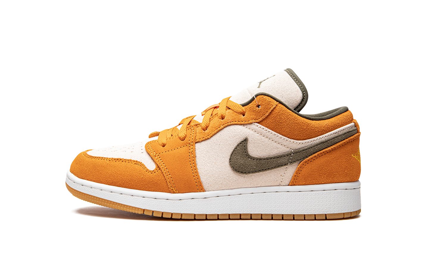 Air Jordan 1 Low SE GS "Light Curry" DJ0342 102