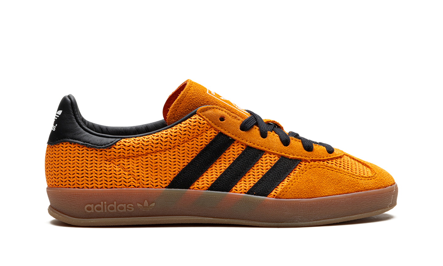 Gazelle Indoor "Orange / Core Black" IH4770