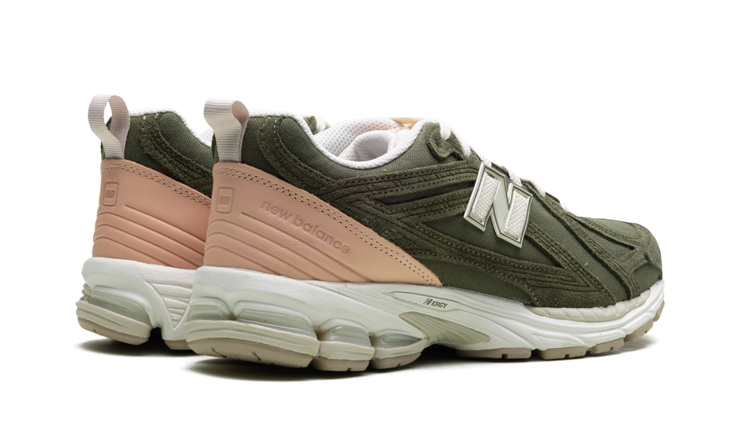 1906F "Dark Moss" M1906FC