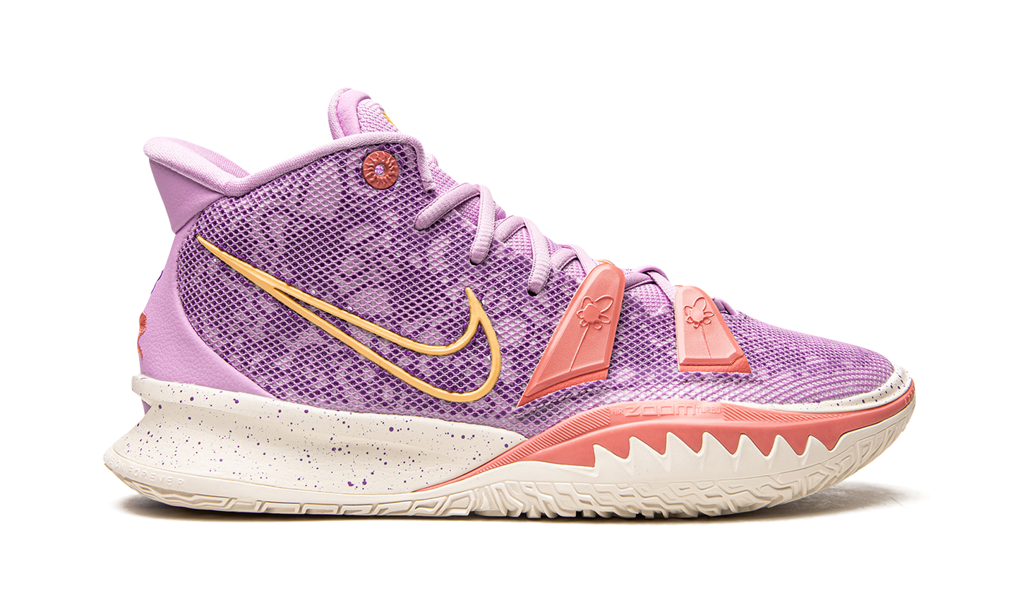 Kyrie 7 "Daughters" CQ9326 501