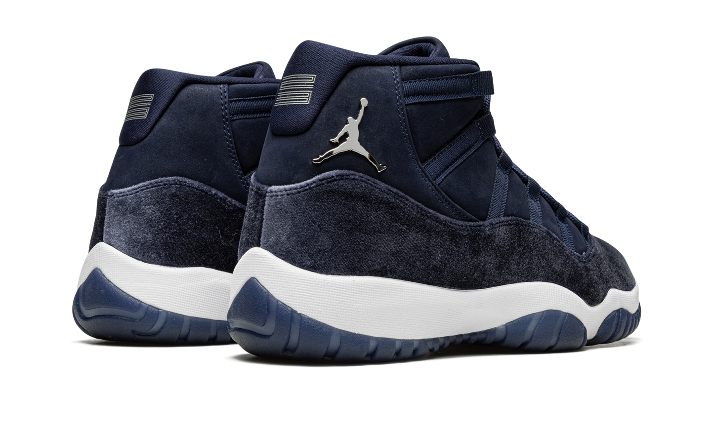 AIR JORDAN 11 VELVET WMNS "Midnight Navy" AR0715 441