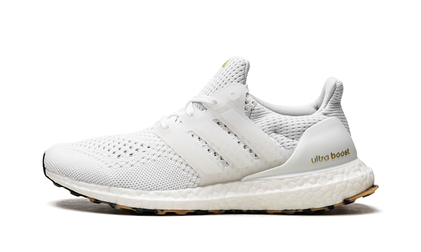 ULTRABOOST 1.0 GY9135