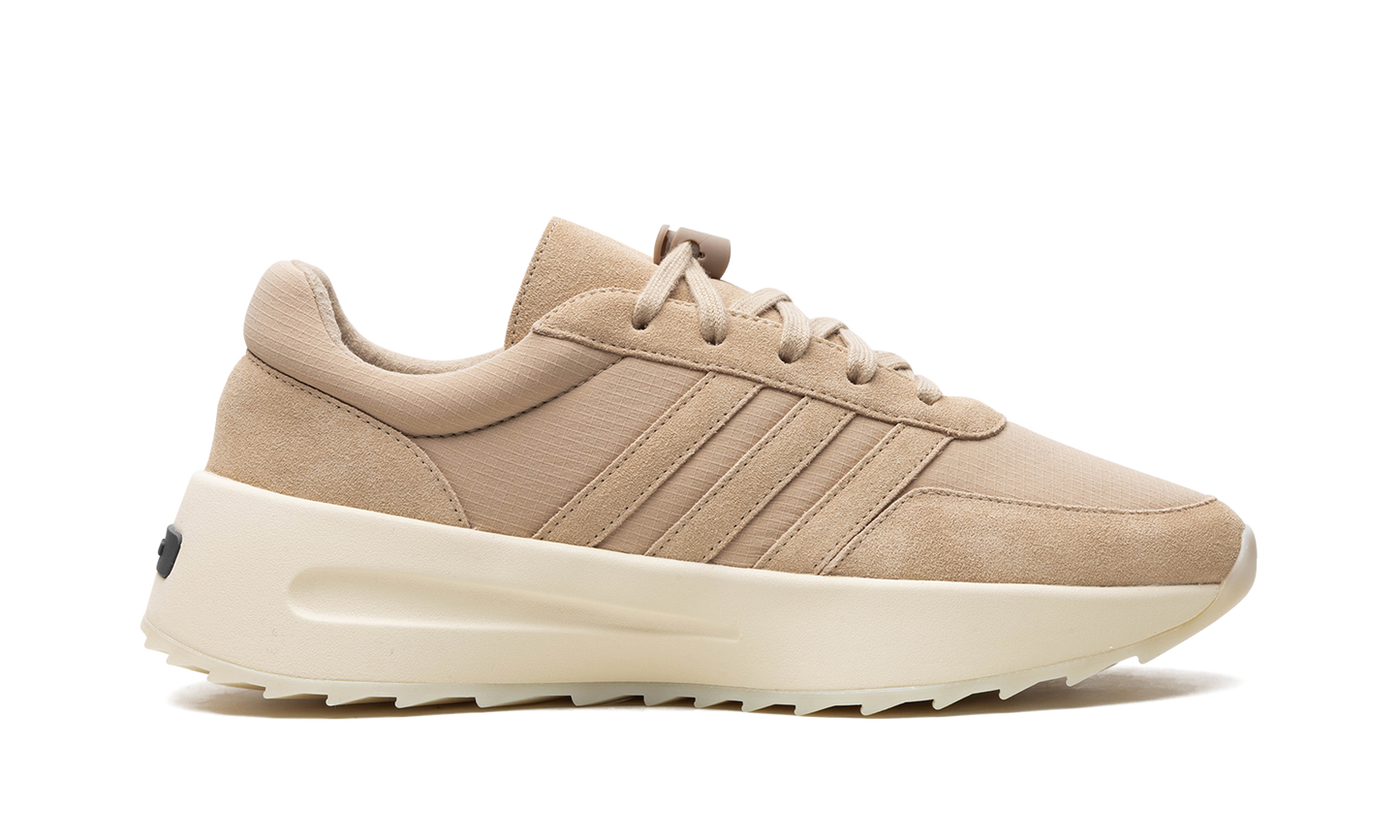 Los Angeles Runner "Clay" IF4215