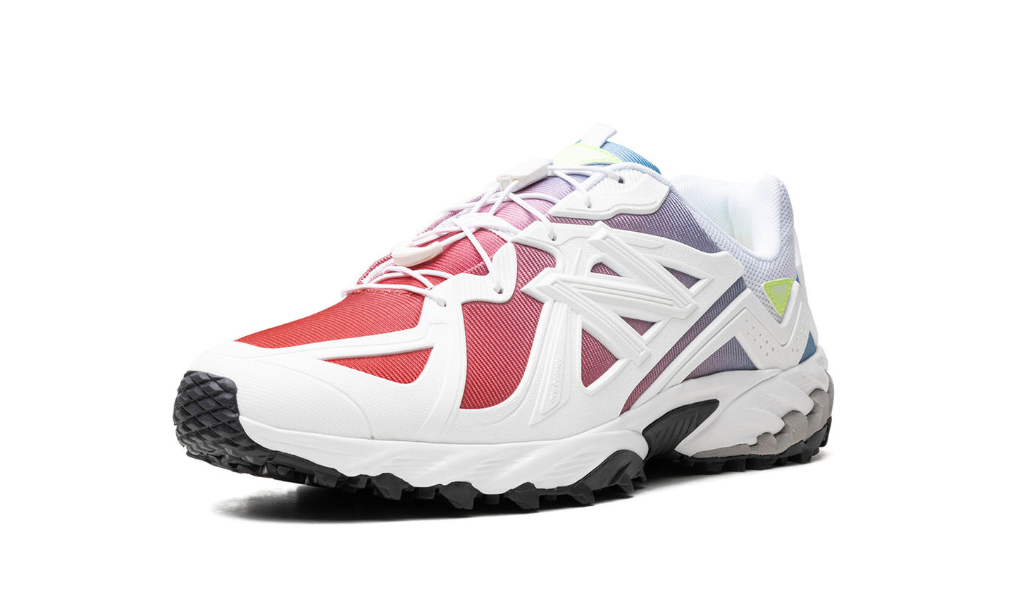 610V1 "White" ML610DD