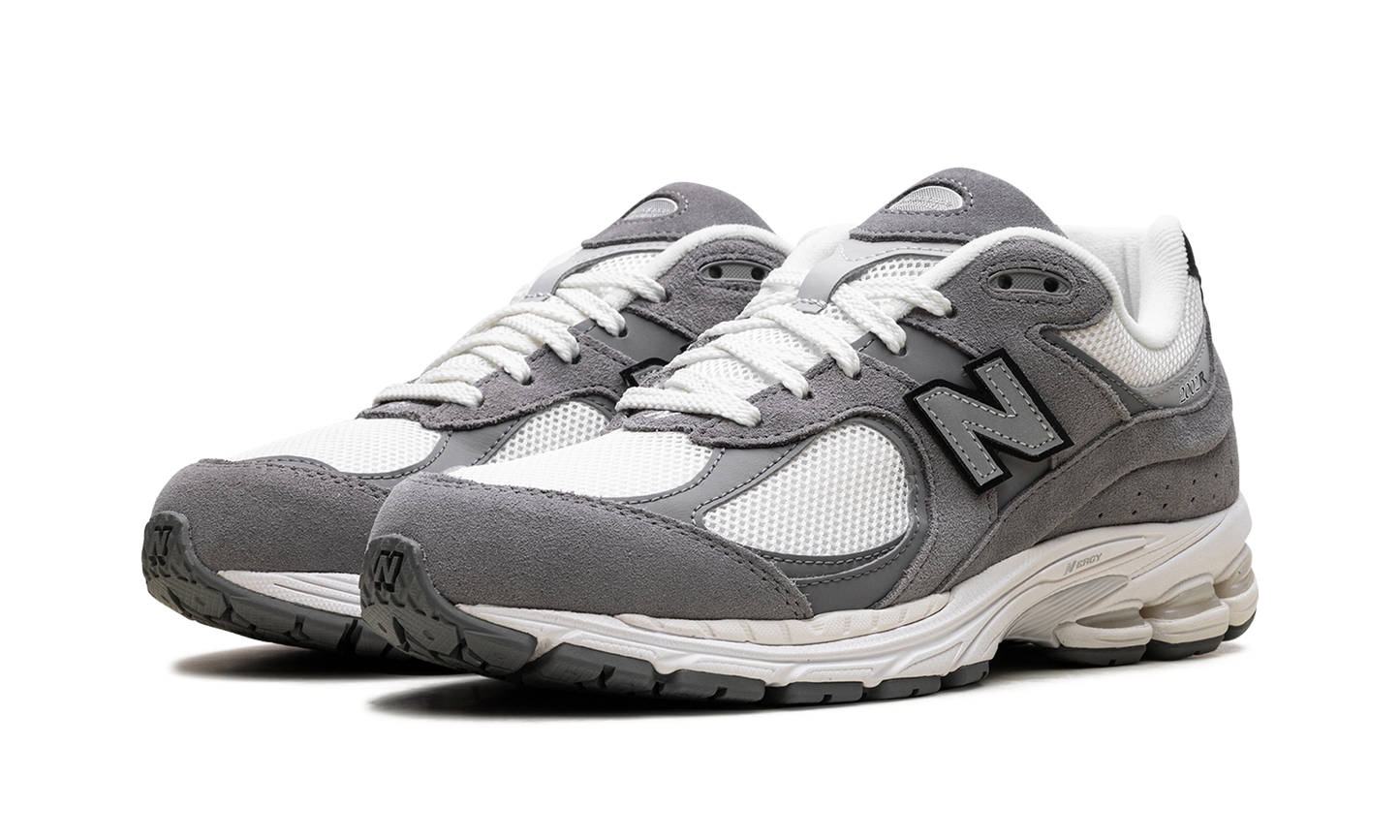 2002R "Harbor Grey" M2002RRD