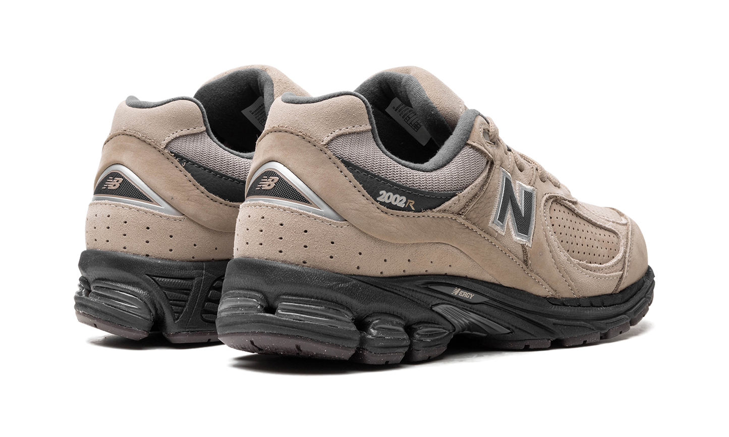 2002R "Driftwood" M2002REG