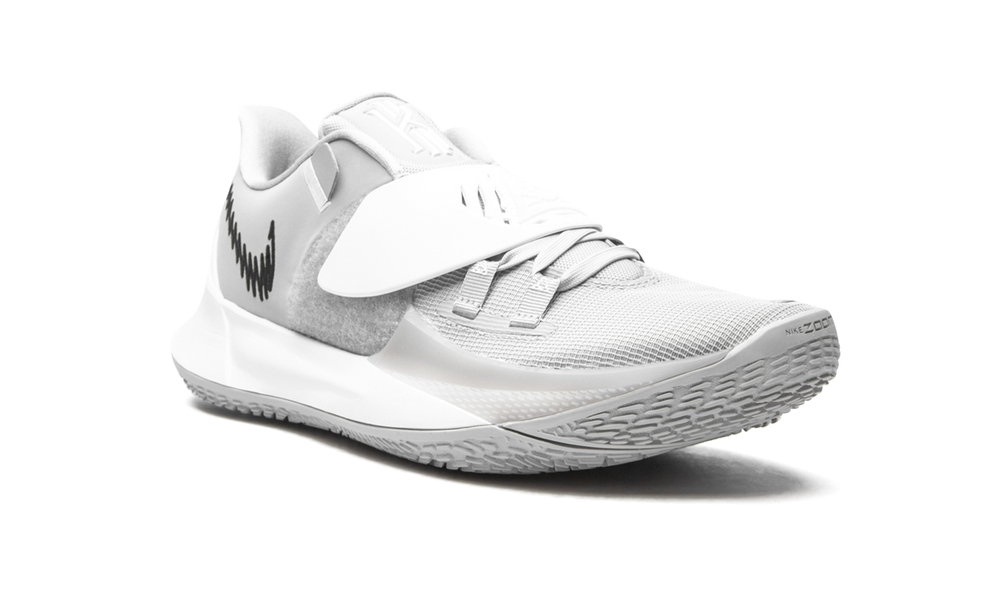 Kyrie Low 3 Team "Eclipse" CW4147 003
