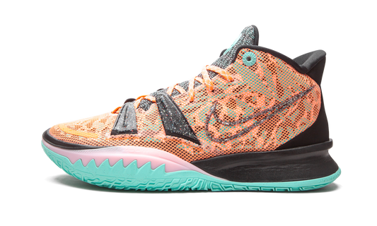 Kyrie 7 EP "Play for the Future"