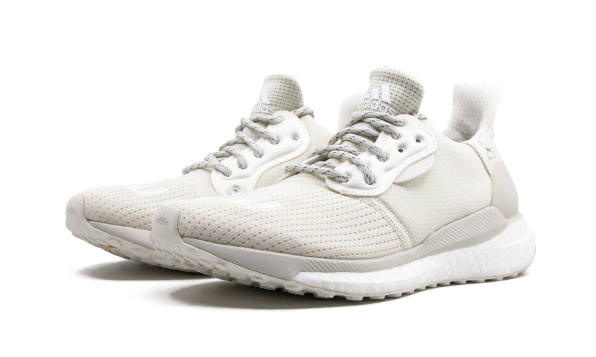 Solar HU Glide "Pharrell Williams - Greyscale Pack Cream" EG7767