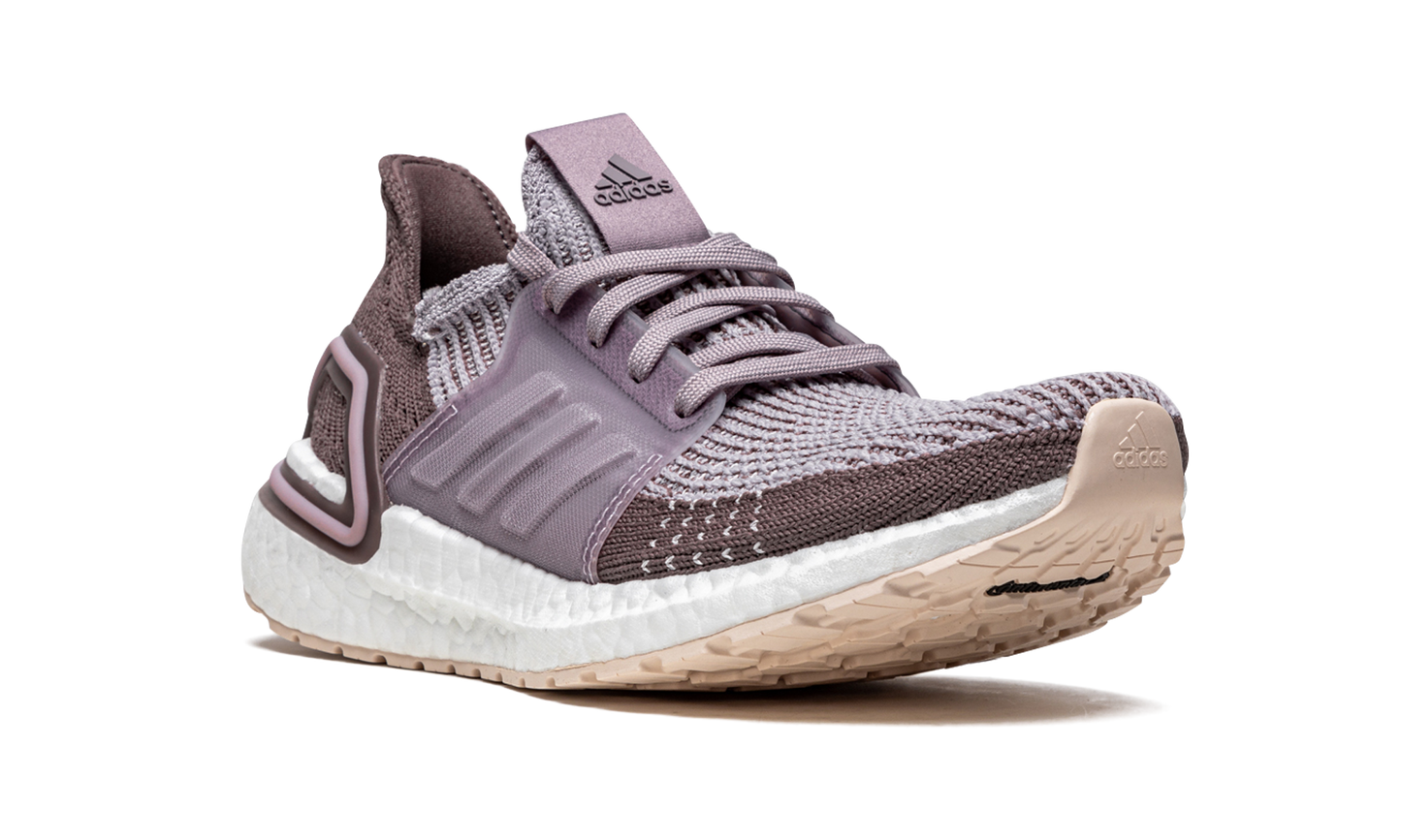 ULTRABOOST 19 WMNS G27490