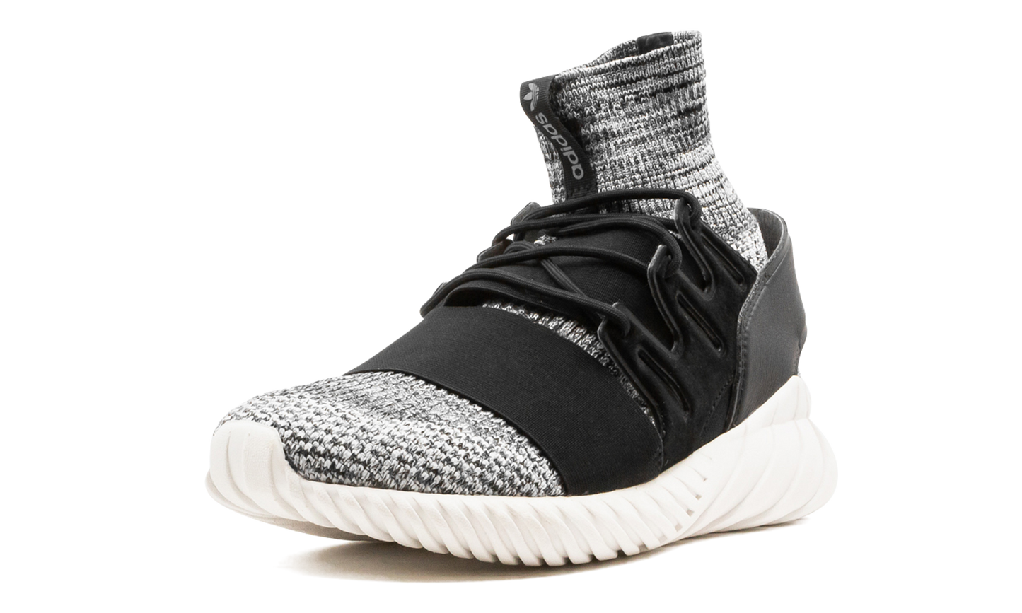 Tubular Doom Primeknit BY3550