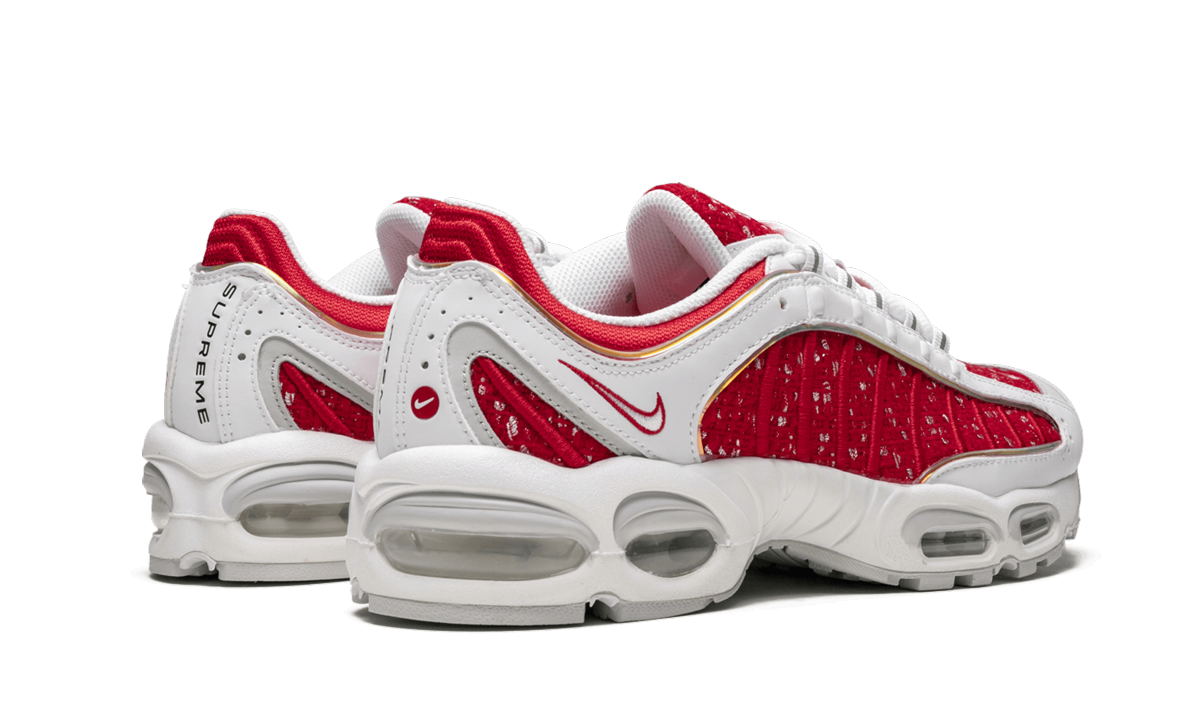 Air Max Tailwind 4 / S "Supreme - White/Red" AT3854 100