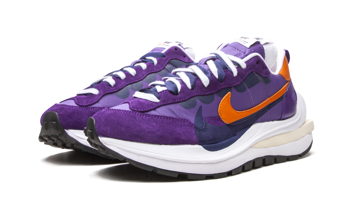 VaporWaffle "Sacai - Dark Iris" DD1875 500