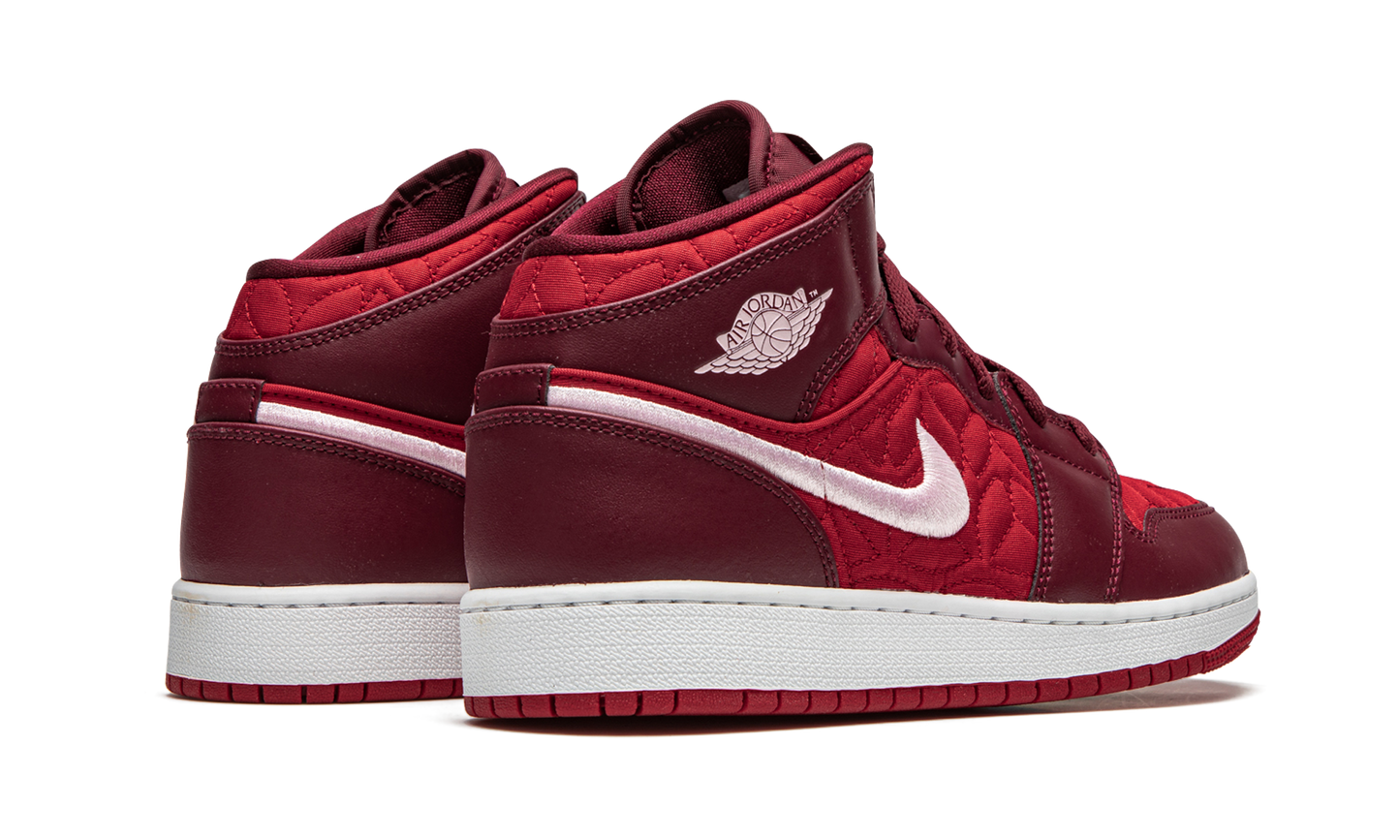 Air Jordan 1 Mid SE GS "Red Quilt" AV5174 600