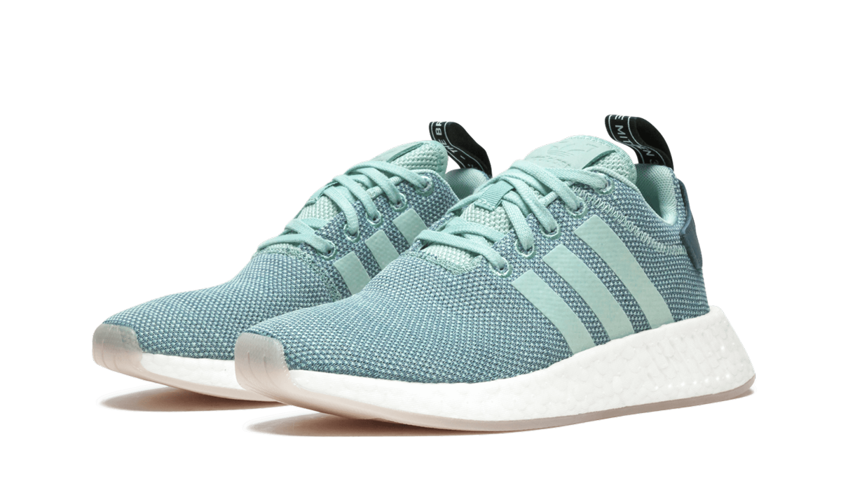 NMD_R2 WMNS CQ2010