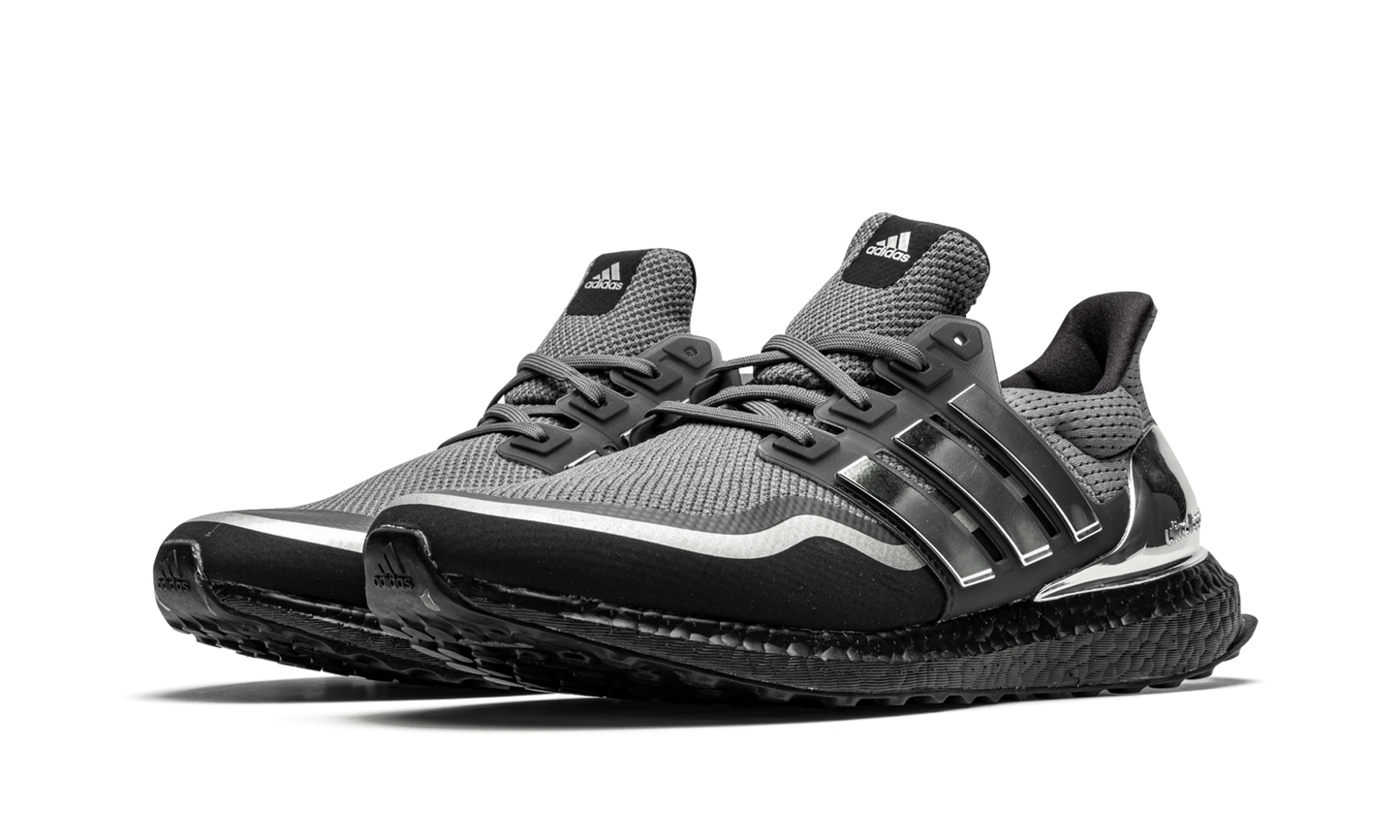 Ultraboost MTL "Silver Metallic" EG8103