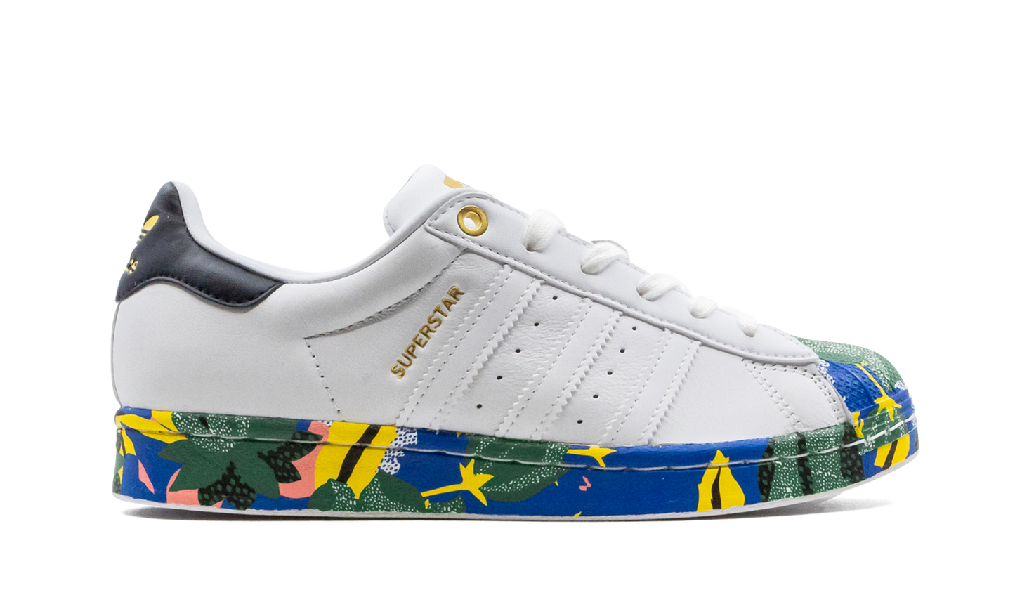 Superstar "Her Studio London" FW2526