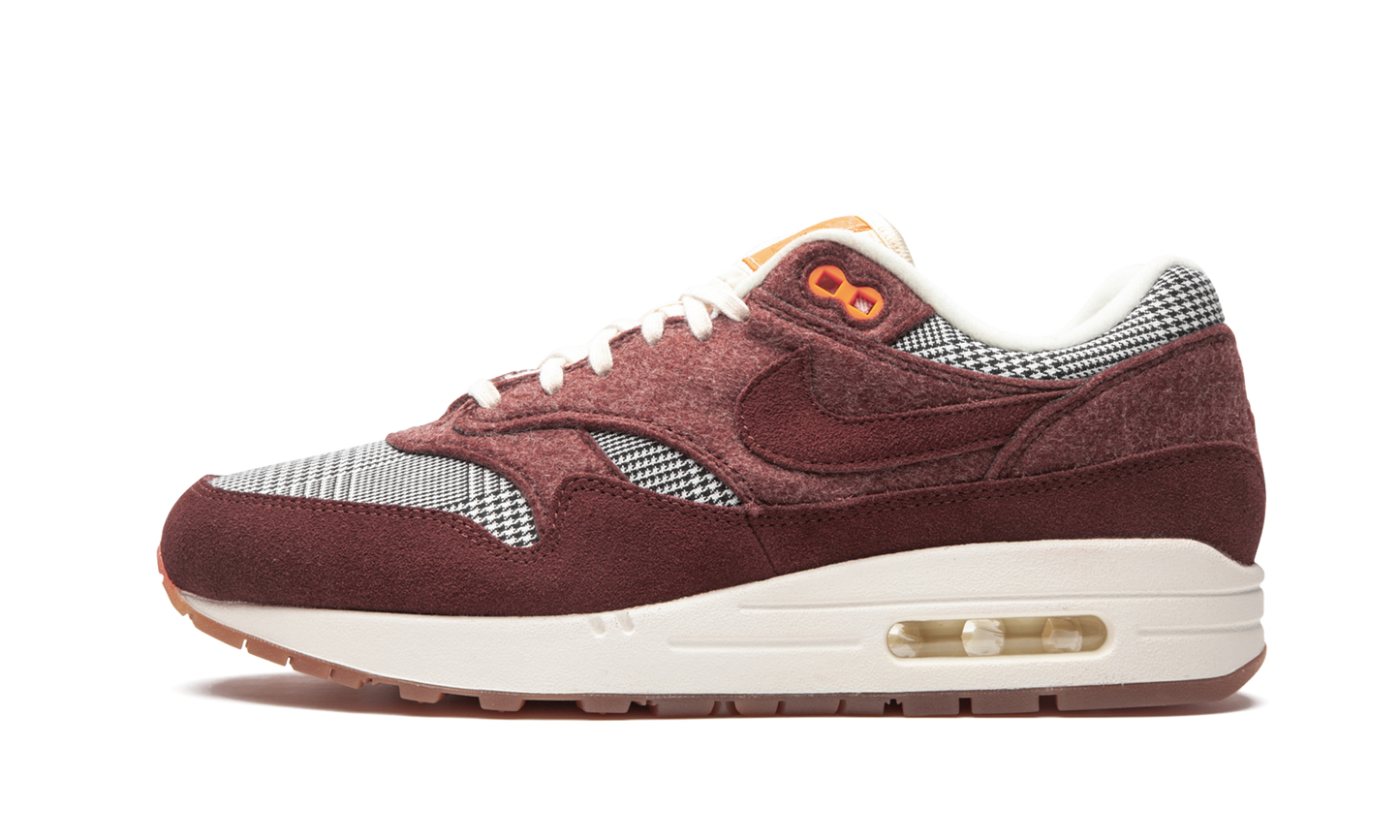 Air Max 1 "Houndstooth" CT1207 200