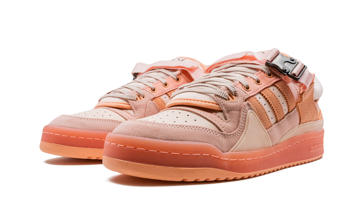 Forum Buckle Low "Bad Bunny - Easter Egg" GW0265