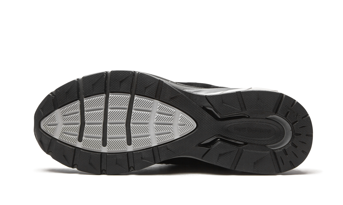 990 "BLACK/SILVER" M990BK5