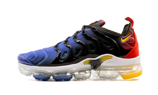 Air VaporMax Plus "Captain Marvel" DC1476 001