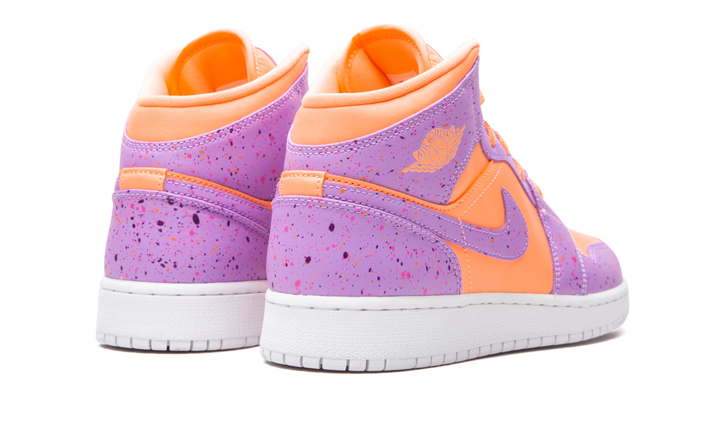 Air Jordan 1 Mid SE GS "Orange Pulse / Atomic Violet"