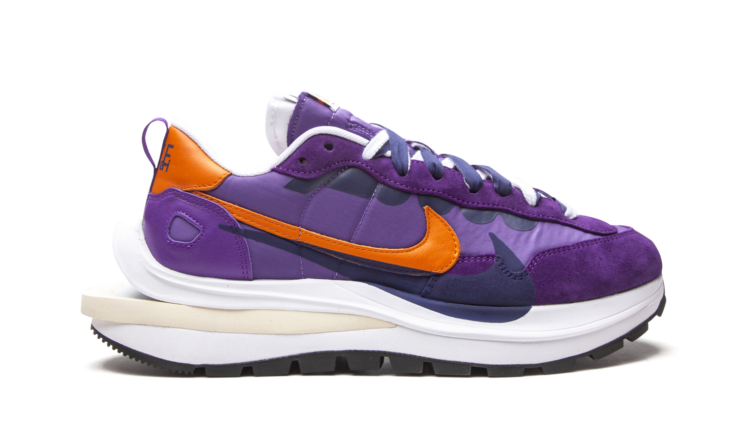 VaporWaffle "Sacai - Dark Iris" DD1875 500