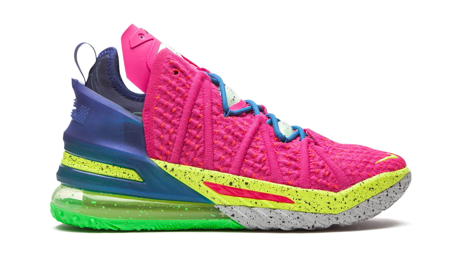 LeBron 18 "Los Angeles By Night"