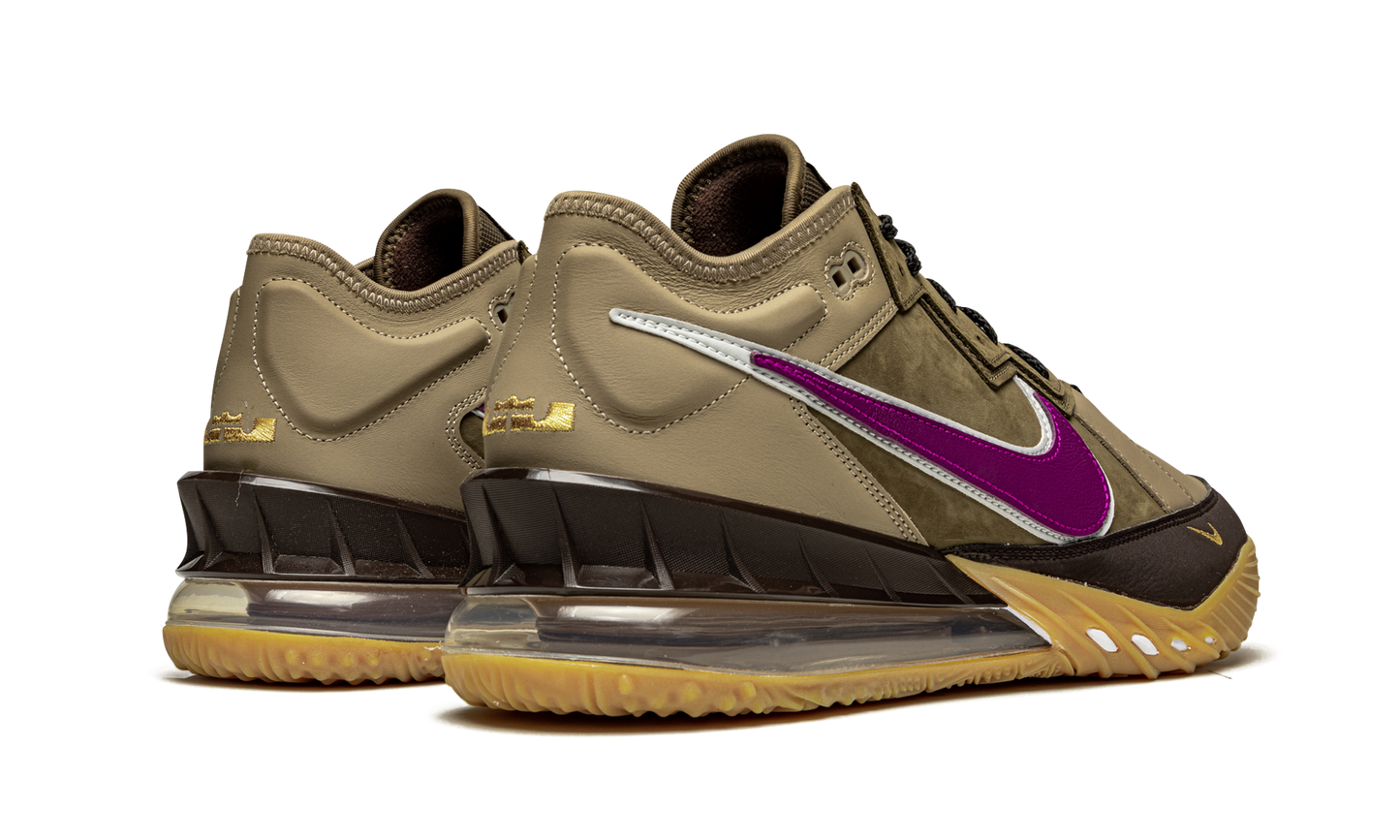 Lebron 18 Low "Atmos - Viotech" CW3153 200