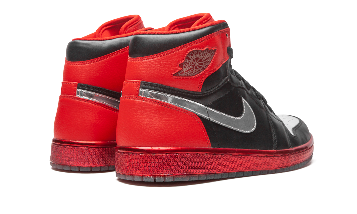 Air Jordan 1 Retro High "Legends of Summer - Black Leather" 418084