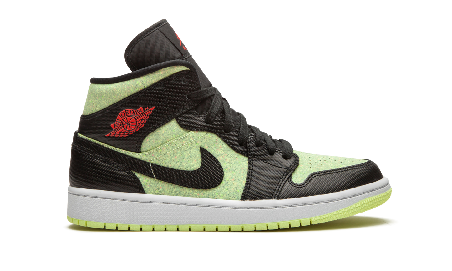 AIR JORDAN 1 MID SE WMNS "Barely Volt / Chile Red" CV5276 003