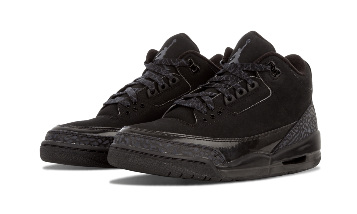 Air Jordan 3 Retro "Black Cat" 136064 002