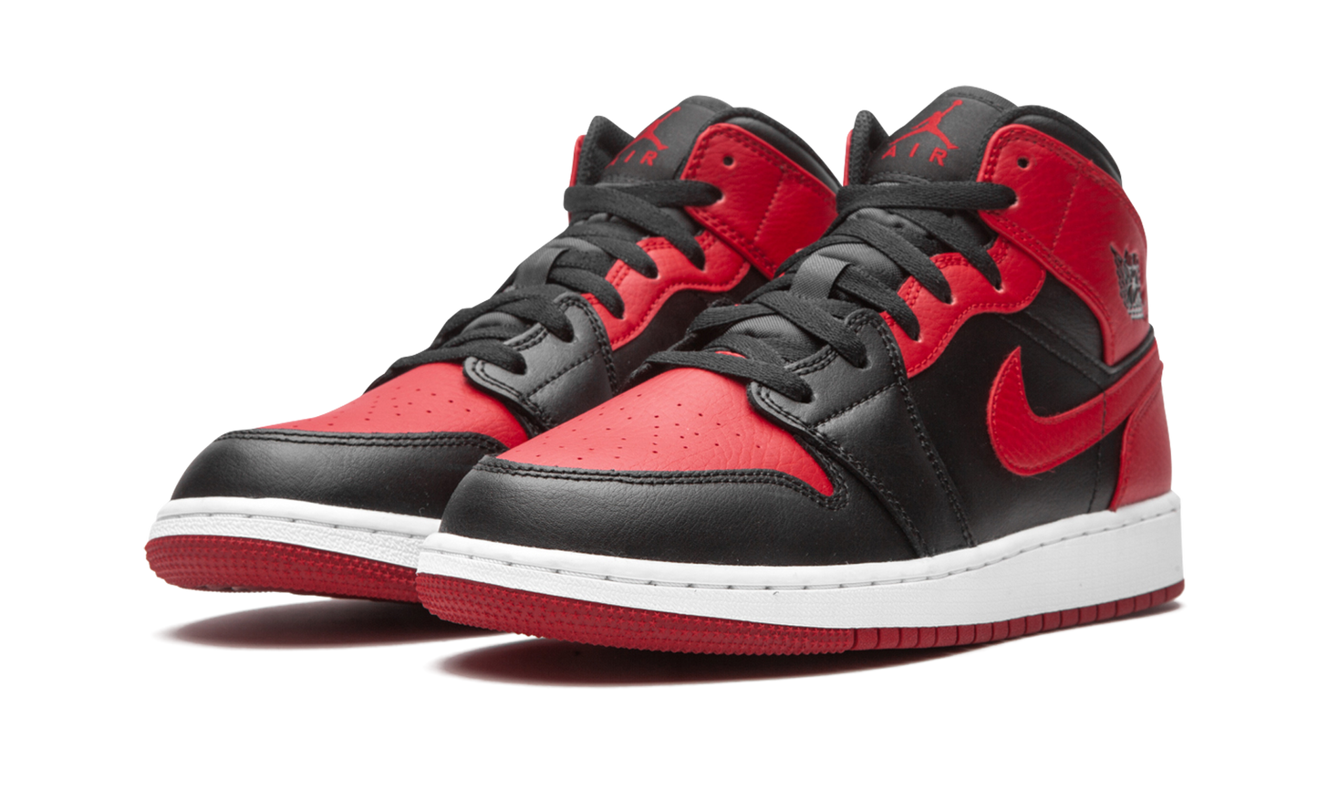 Air Jordan 1 Mid GS "Banned 2020" 554725 074