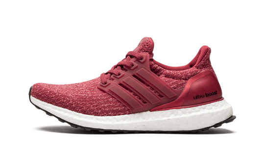 ULTRABOOST WMNS "Mystery Red"