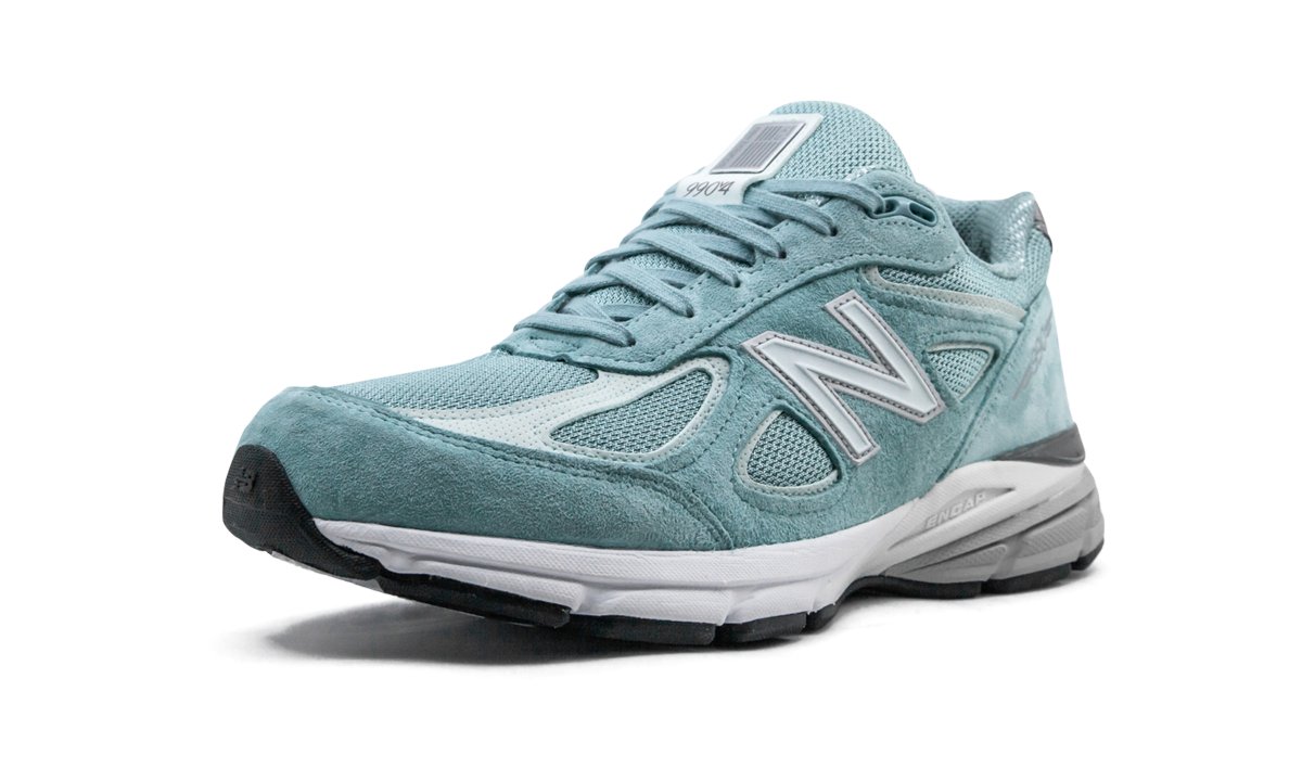 990 V4 "Mineral Sage"