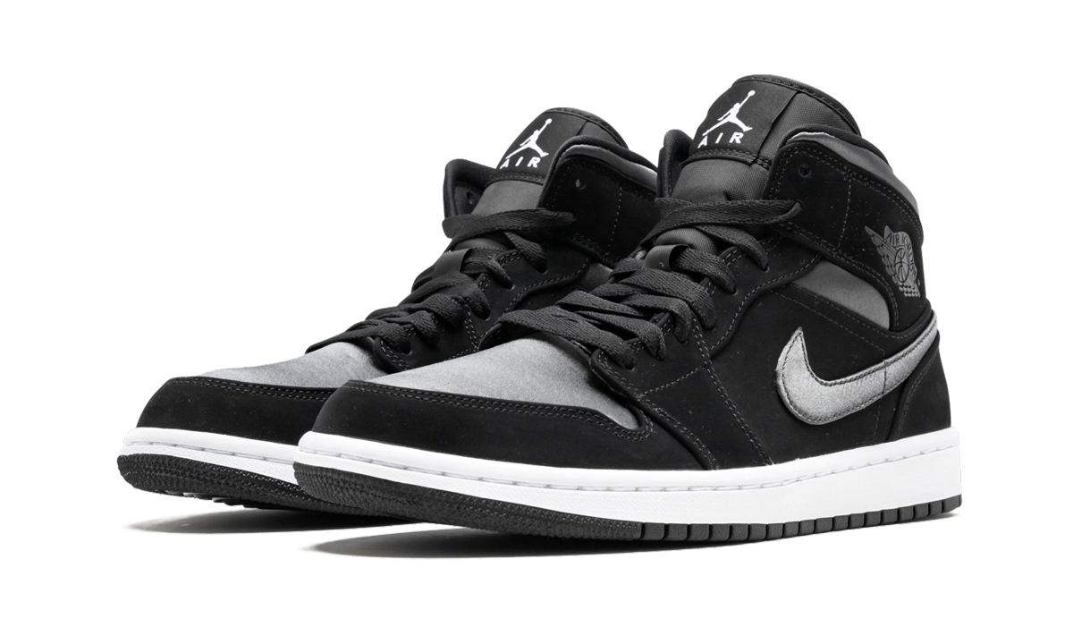 Air Jordan 1 Mid SE "Nylon - Black/Grey" 852542 012